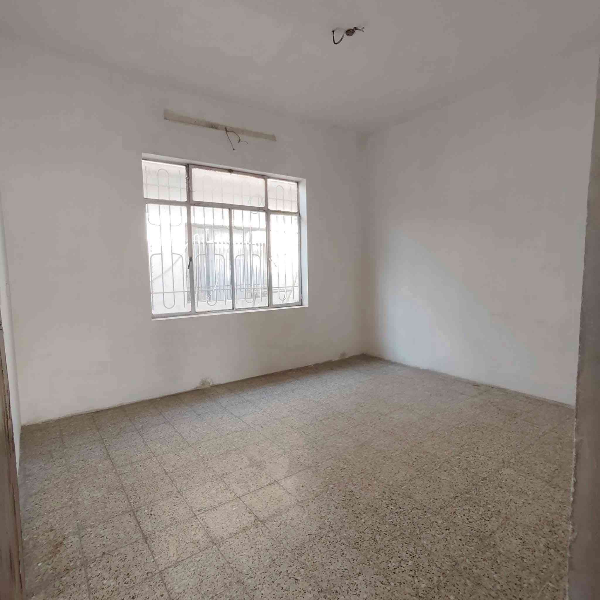 ⚜️مكتب البلديات للعقار⚜️

للايجار للايجار
شقة طابق ثاني في حي البكر قرب جامع اجابة الرحمن
مساحة ٢٠٠ متر
ثلاثة غرف نوم وهول ومطبخ وصحيات
٢٥٠ الف الايجار
للاستفسار الاتصال☎️ *********** 
عنوان المكتب / الموصل حي المشراق فرع مطعم طماطة2
