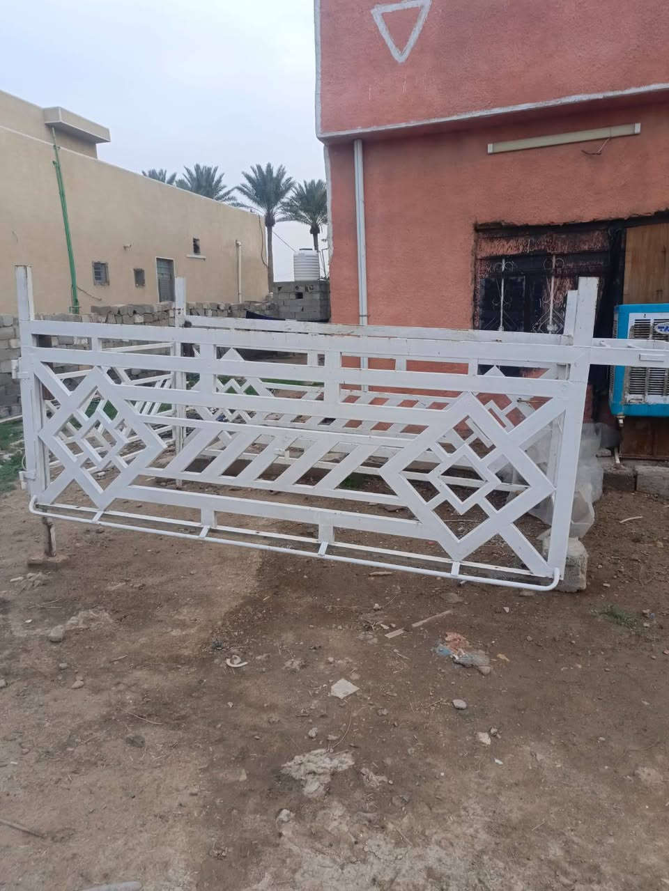 السلام عليكم محجر للبيع مال فحل سعر ٤٠٠ ***********
