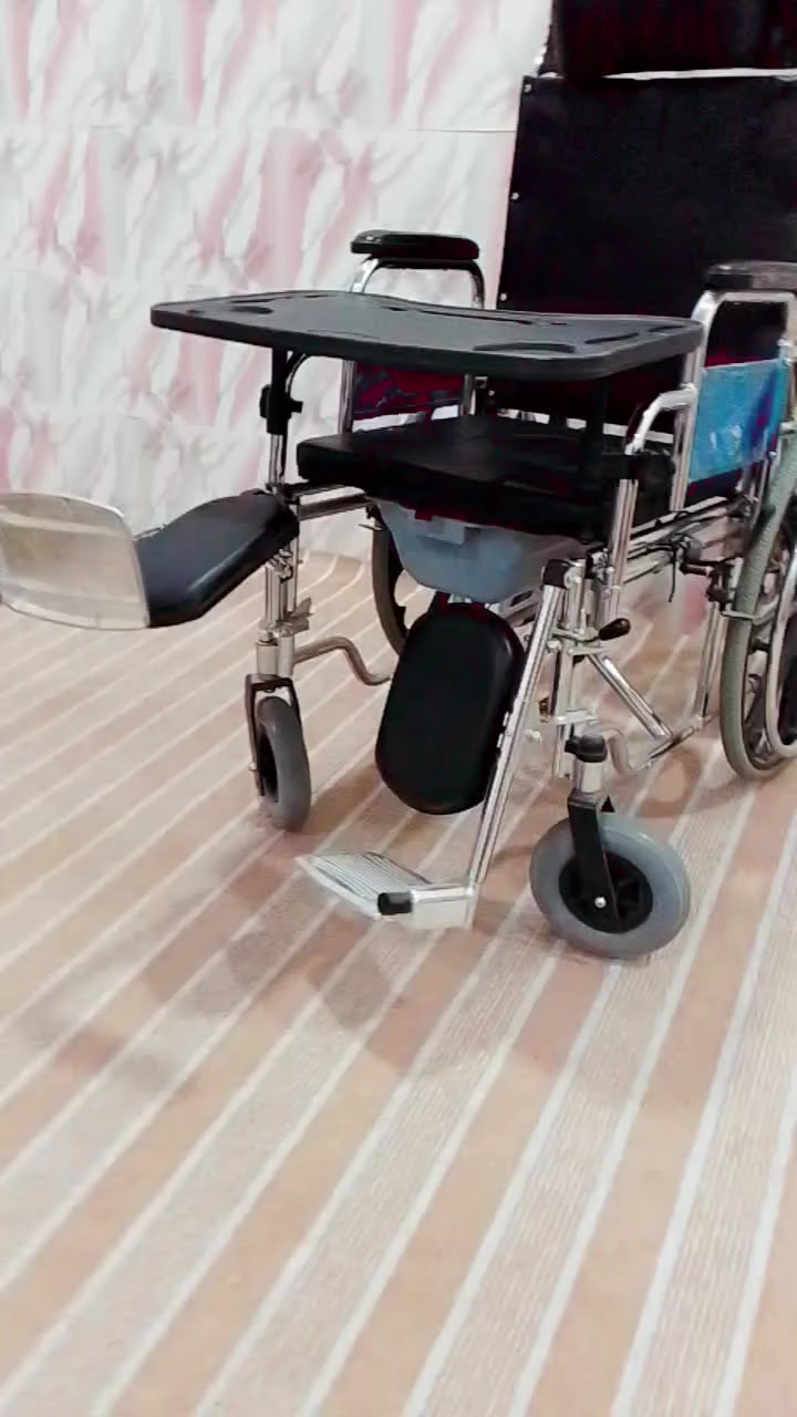 كرسي متحرك  نضيف جدا
جدا السعر المطلوب ٢٠٠ الف.


**إذا كنت صاحب هذا الإعلان وتريد حذفه لأي سبب، رجاءا أرسل رسالة إلى الدعم الفني**