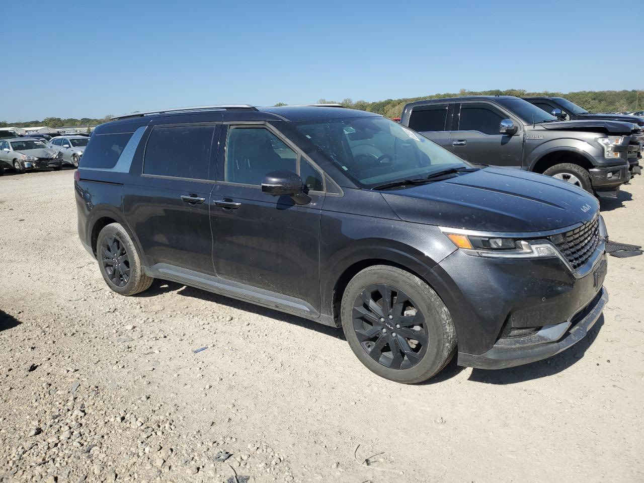 السلام عليكم ، كيا كرنفال 2024مواصفات SX فوووول عدا الفتحة
بدون ضرر هاي الصور كدامك عدا هذا الكسر ب الجاملغ و ايرباك الاستيرن و القدم
السياره بعدها ب امريكا توصل يوم 18/2 للعقبه 
السعر 220$ وبيها مجال قليل 
للاستفسار ***********
