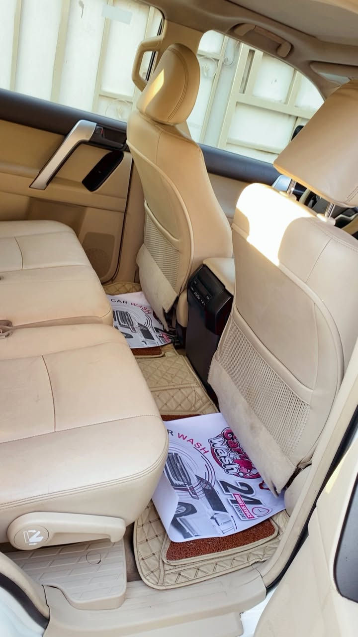 للبيع تويوتا برادو  موديل 2019
رقم بغداد الجديد باسمي  تحويل ثاني يوم
 هزه جديدة ( مكفولة من لصبغ ) 
 بيهة بارد جاملغ وبارد بين لبابين ومكحل 
مال سايق ولخلفة شي بسيط 
بلسونار اكو اثر حالوب 5 تقريبا مينشافن ابد ممبينات 
علمود اذكر كلشي بلمنشور ولسونار موجود
( صدر محرك كير كهربائيات تبريد تدفئة 
كلة مكفول ولا مفتوح بيهن برغي ) 
ماشيه 109 الف كيلو  استخدام شخصي . 
مواصفات السيارة .TX-S الفول موصفات 
محرك 6  سلندر 4000 
7 راكب / 
 .فتحه سلايد  / بصمه.
المري شفط.والاشاير بالمري.
كراسي  جلد كهرباء  / تحكم استرين
لايتات زنون. / ثلاجه . 
حساسات خلفيه /  كأمره خلفية .
اسبير تعليك. / دبل تانكي
دخول ذكي ./ مع اربع جامات اوتو.
نظام APS . / شاشه الجبيره 
مانع انزلاق.  مانع انحدار

السعر 37300$ وبيه مجال قليل 
للبيع فقط 
العنوان :- بغدادشارع فلسطين - ***********
