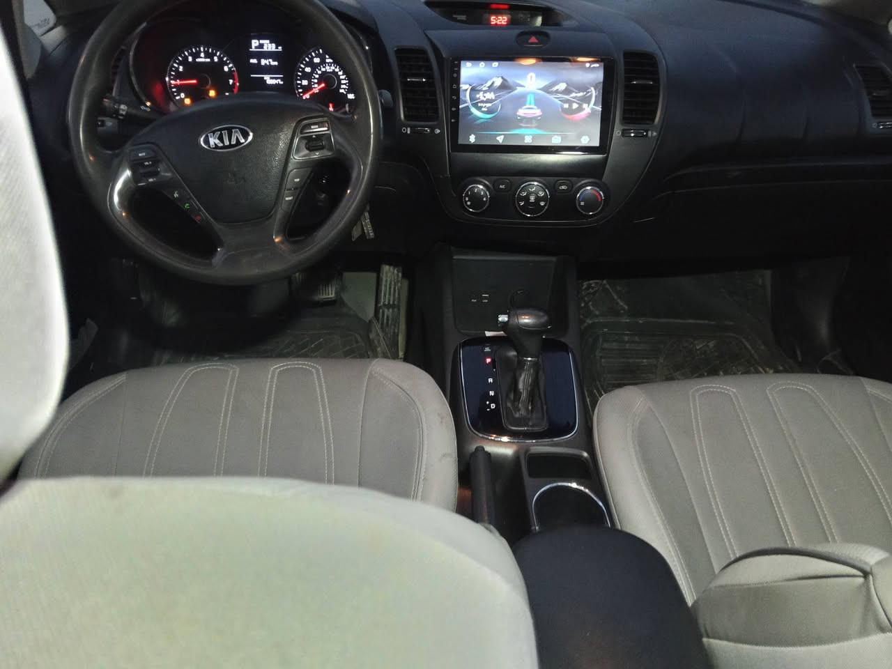 السلام عليكم فورتي للبيع وارد امريكي 2018 نص فول رقم بغداد باسمي محرك الفين دوش گير ومحرك وتبريد مكفولات السولار داخل المنشور السعر 110 وبيهه مجال اني مكلف بالمنشور ***********
