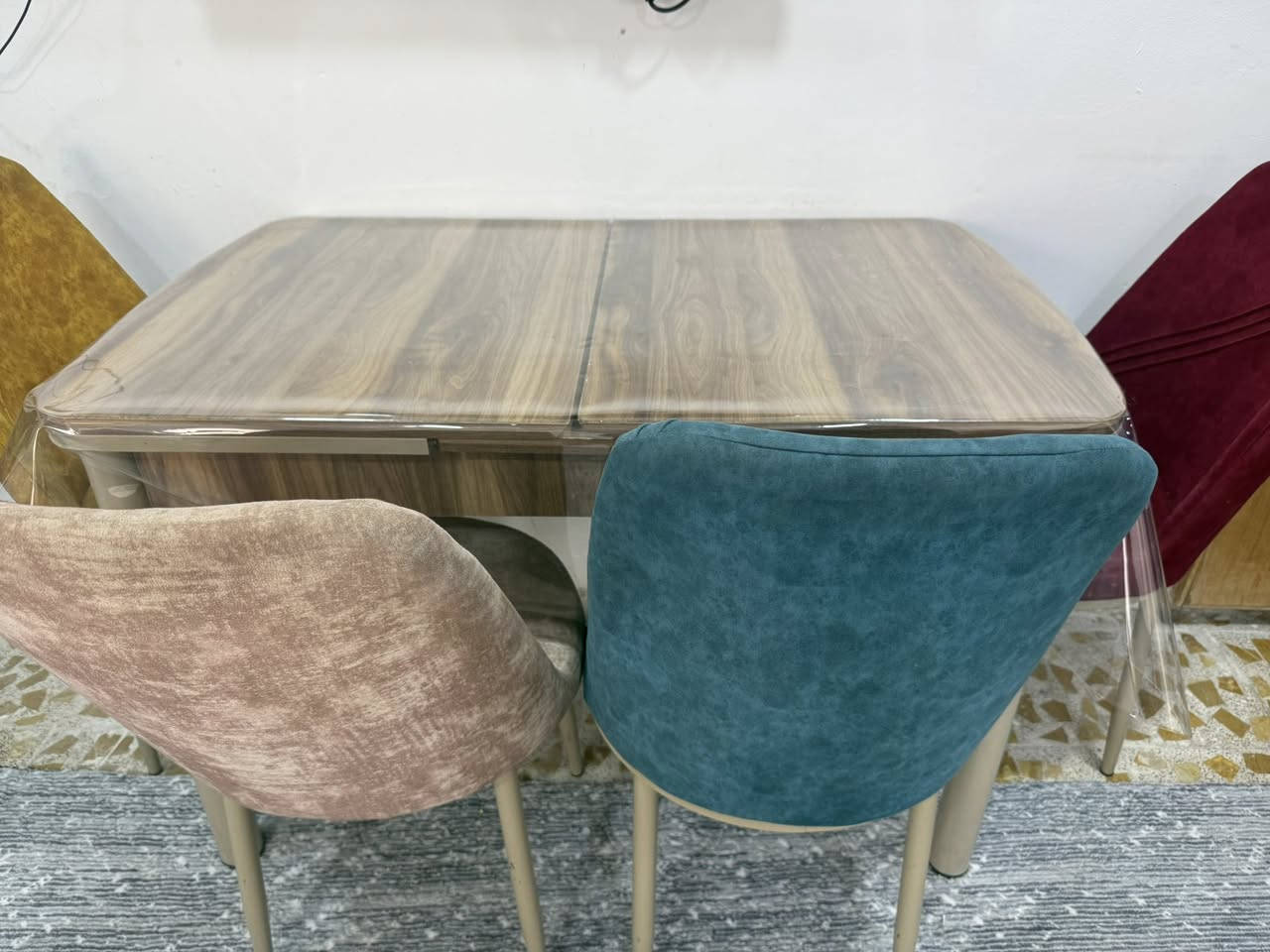 سلام عليكم ميز طعام ويا أربع كراسي لبيع الجاد يدخل خاص


**إذا كنت صاحب هذا الإعلان وتريد حذفه لأي سبب، رجاءا أرسل رسالة إلى الدعم الفني**