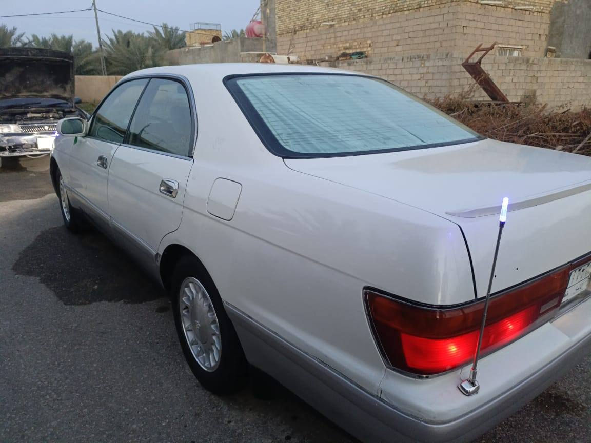 سلام عليكم 
بطه منفصل للبيع 
رقم انبار 
شرط التحويل ثاني يوم 
موديل 95
السياره بيه رشات صبغ بصيطه
كير ومكينه وحداديه مكفولاات
مكفوله من الظربه القويه والتبديل والرسميات 
السياره احله من الصور 
السعر ب. 60 وبيه مجال 
اني مكلف مكلف بنشر 
الاستفسار على هذن الارقام  
***********
***********
