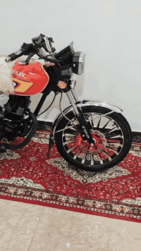 دراجة سولنك 2025 محرك 200 SBF ضاغطة وزنجيل بدون اهتزاز ماشي 1400 انشد قبل شهرين دراجة شخط مابيها والسعر مليون و25 الف  ...درع جديد 
الرقم *********** واتس واتصال
بيع مستعجل ولجديد مالته اسئل ع سعرة
