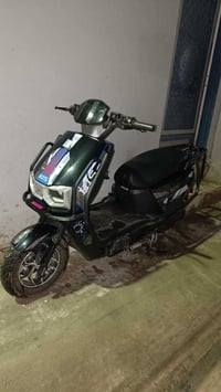 مأطور شحن للبيع  لون اسود الفخم 🖍️ لايتات عالي ناصي 💡 اشاير ورى وكدام ...