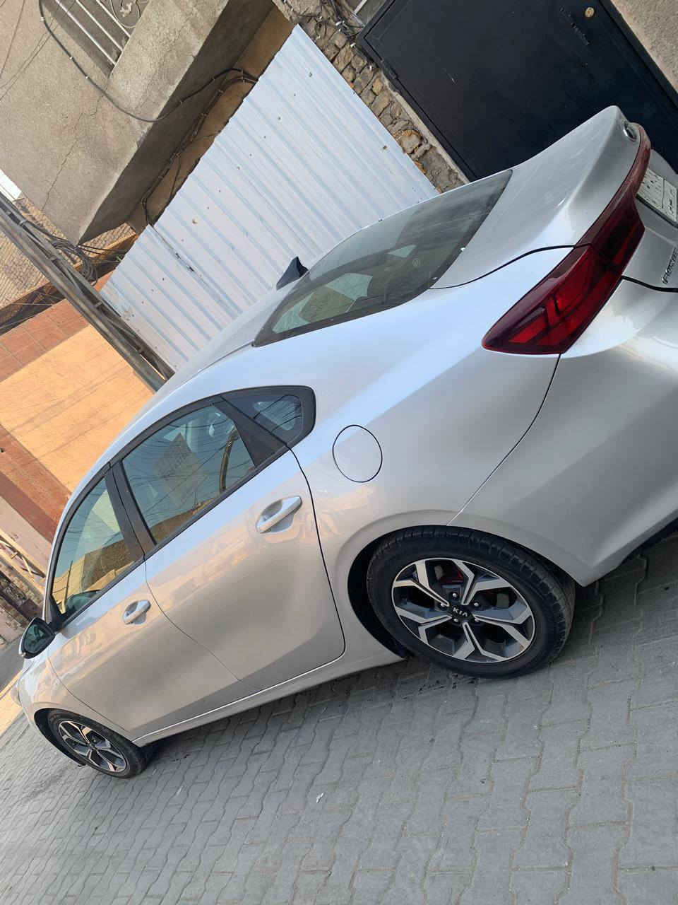 فورتي موديل 20 وارد محرك 2000 دوش كير ايتي *********** مكان سيارة بغداد
