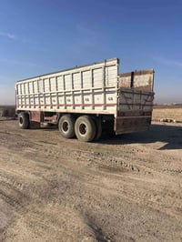 عريانه البيع طخم تاير صينيه 110  /07736841589