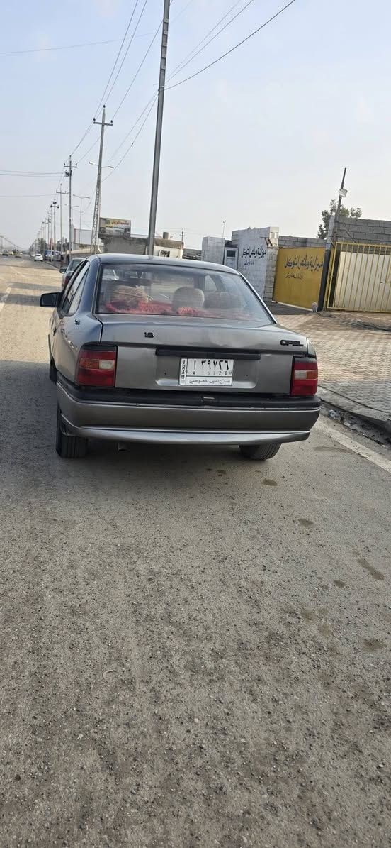 فكترا موديل ٩٣ حجم ١٦ رقم صلاح الدين مشروع وطني محرك كير صدر شرط صبغ عام فرن للبيع ٣٣ مكان السياره كركوك غير متواجد عل فيس اتصل على الرقم رجاء ***********
