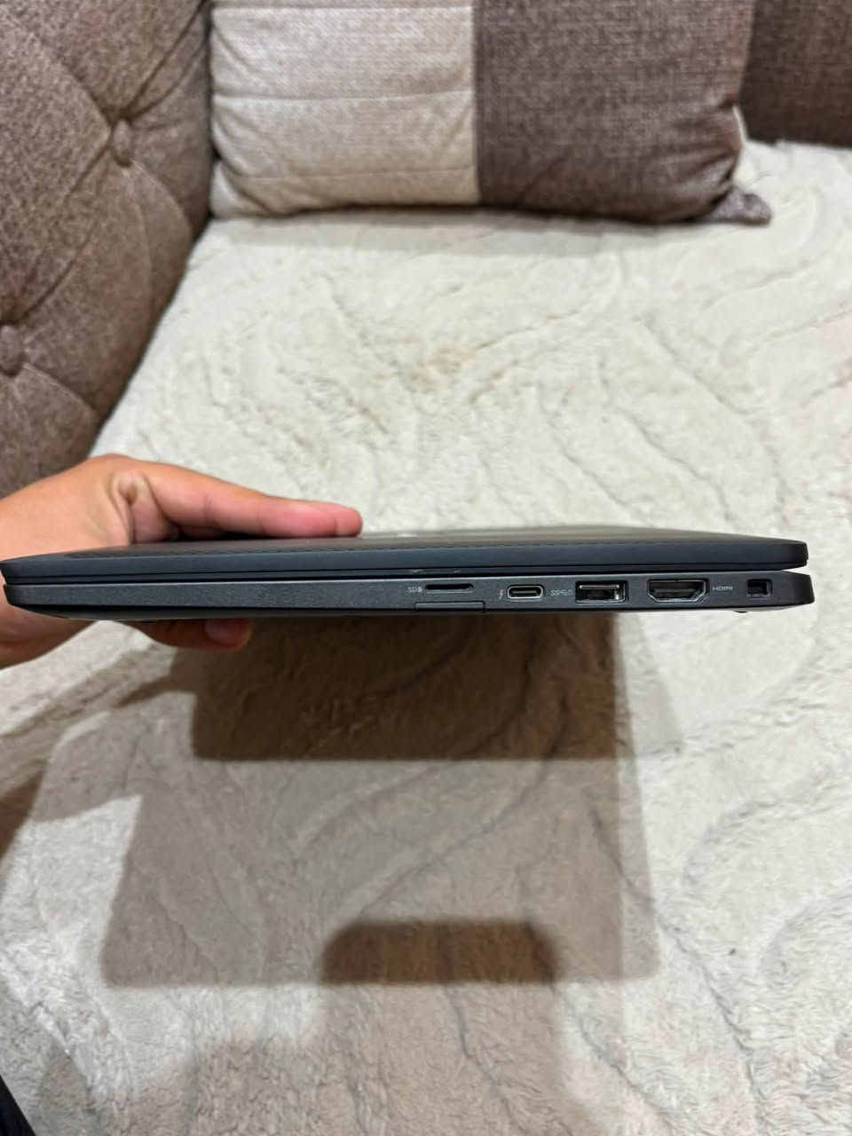 السلام عليكم لابتوب للبيع
كوراي 7 جيل11 فئه G7 
رامات 16 DDR4
الهارد 256SSD 
شاحن تايبسي سريع 
لابتوب شبه جديد مكاني بغداد موجود توصيل 
السعر : 450 ألف 
***********
