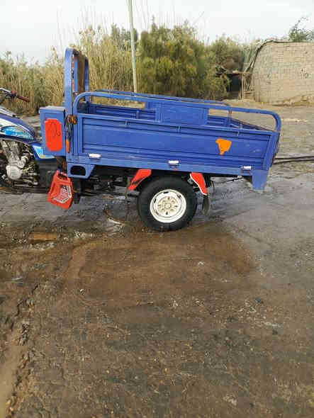 سلام عليكم للبيع موديل 2022 سعر مليون وسبعميه العنوان ديوانية سنيه مامت واجد خاص ***********
