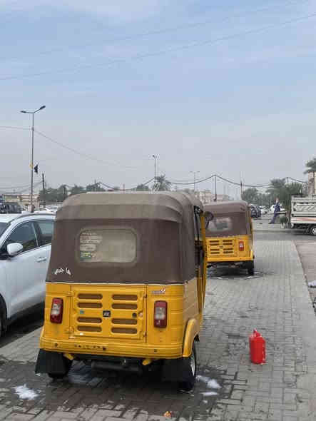 السلام عليكم تكتك للبيع  
تكتك نضيفة عضمتة تخبل تعمير دوس ولغد بارد الباقي كفالة 

وتددللون اليدور نضيف 
تجي تكلب وتقتنق  سعر 6700 وبية مجال حك الجية  بغداد حي العامل 
***********
