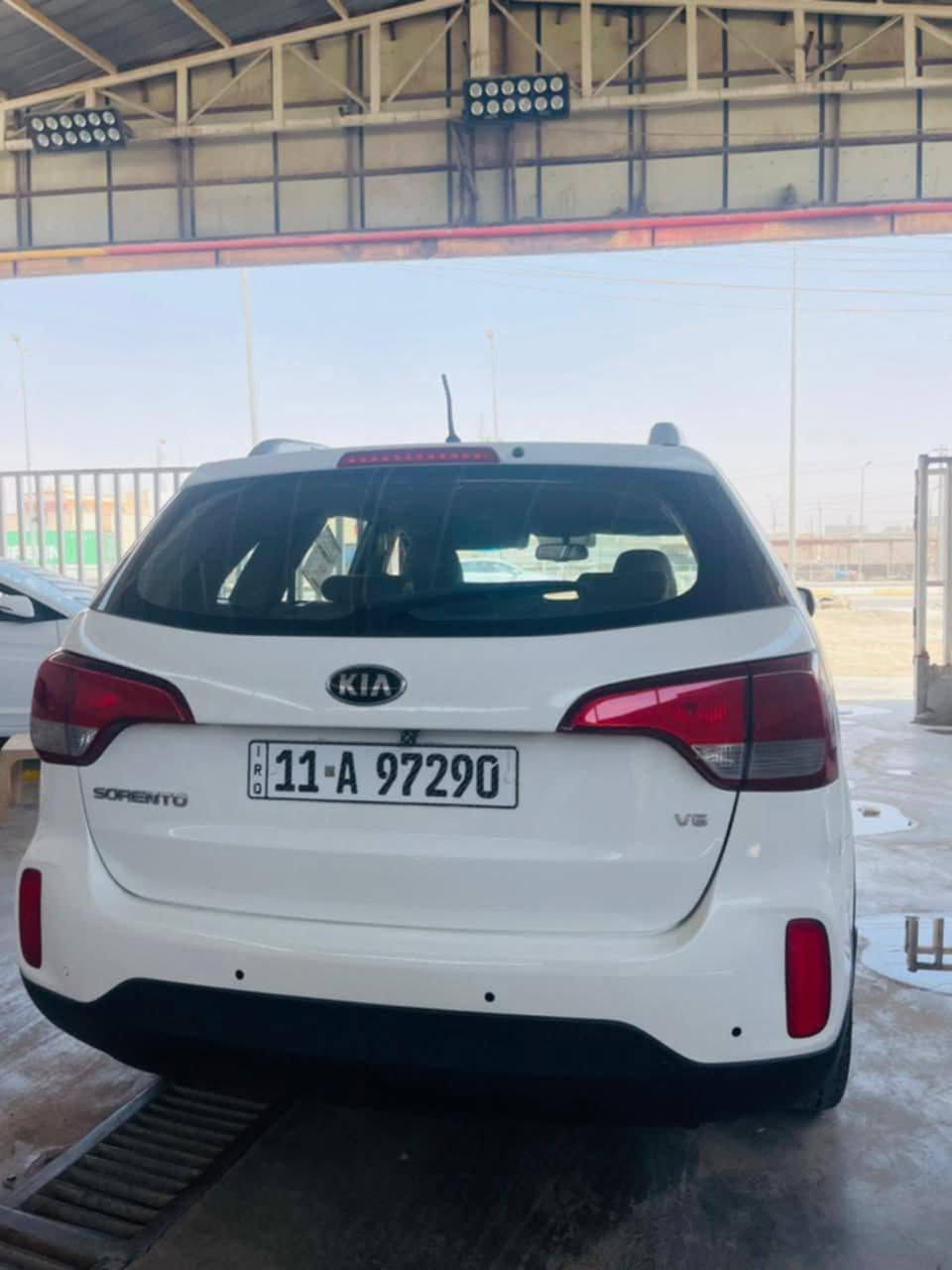 سورنتو 14 خليجي v6  
رقم بغداد انكليزي باسي 
سبعه. راكب
ثلث قطع. تبريد  
سونار بل منشور.  ب150 
‏‪***********‬‏. 
بغداد نهروان
