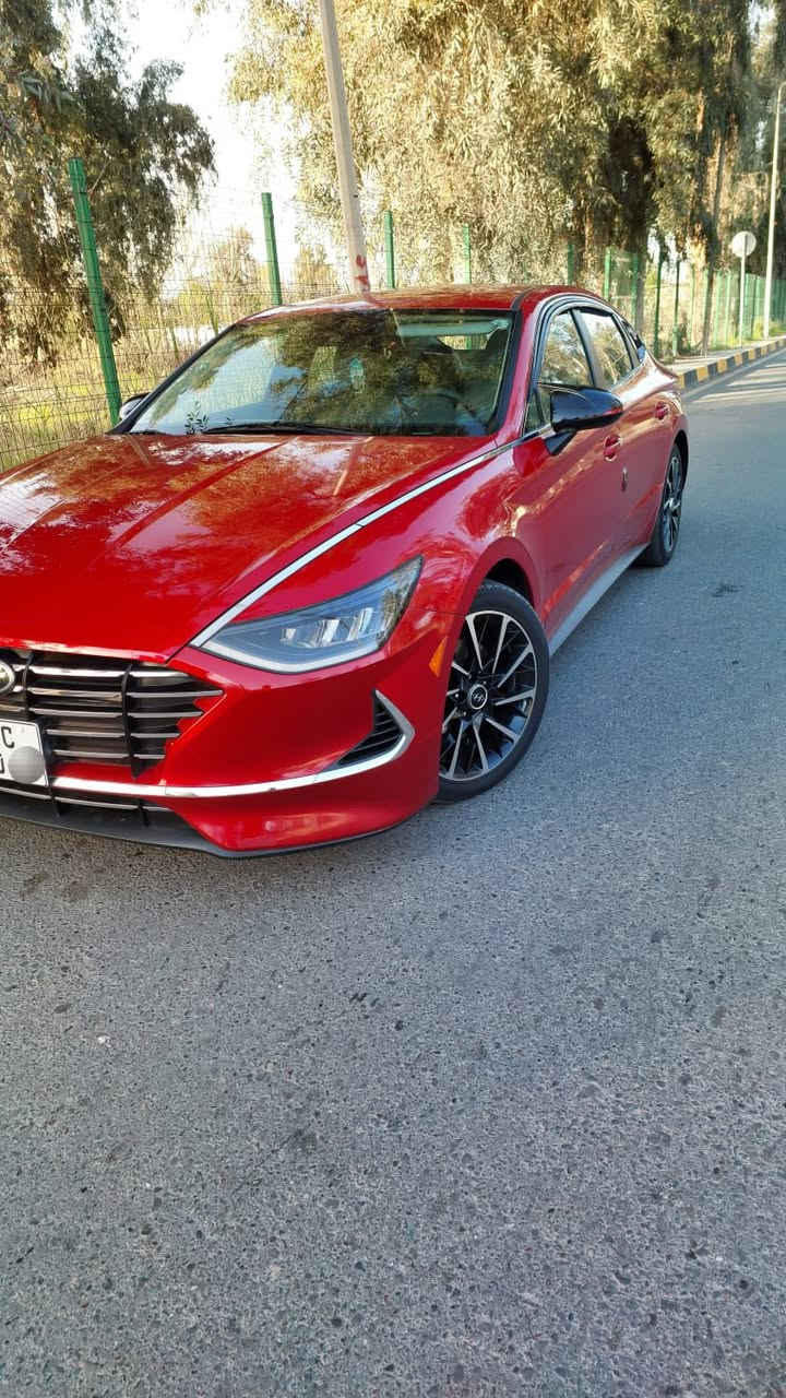 سوناتا موديل2021
رقم اربيل الدولي 
 بدون دواخل ارباكات سليمه 
مواصفات  SE
ماشيه 53 ميل 
2500 المكينه المرغوب تتفس  طبيعي
شاشة مع كامرا خلفيه دواره 
كيرها  دكم 
فول تحكم استيرن جهتين 
رادار امامي
تحديد مسار قياده آليه 
مانع تصادم ومانع انزلاق
شاشة اعطال 
سايد بريك دكمة يجي بالدشبول
لد امامي نهاري
لايت زينون بلادي
انضمة قياده 4 
حجر البيئه بلادي مالتها شرط الفحص
شواصي لغود امامي خلفي كفالة عامة
شرط ع الفحص 
السعر 158وبيها مجال 
المكان موصل 
الاتصال
***********
