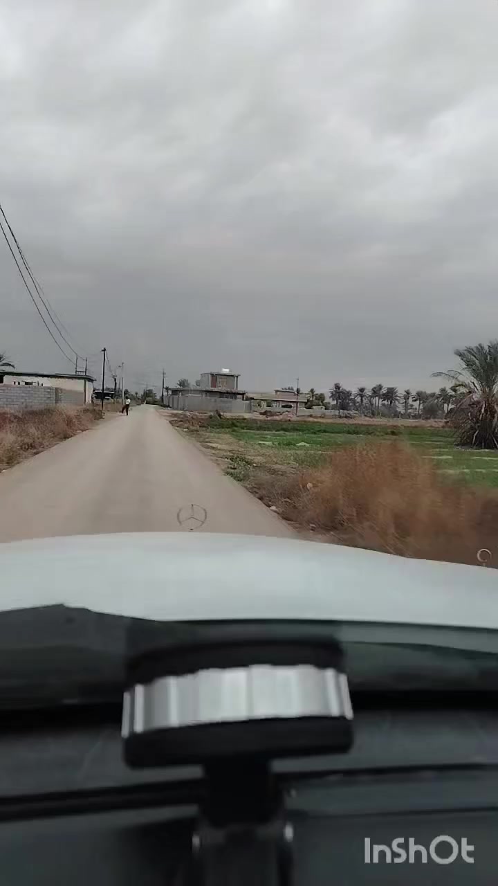 الرقم *********** و*********** #قطعة_للبيع السلام عليكم ورحمة الله وبركاته
قطعة أرض للبيع العنوان بغداد ابوغريب الحمدانية قرية كاظم العذاب بل بداية تبعد عن الشارع العام بدقيقتين
اصل القطع زراعي سند 25 مساحة القطعة 200 متر والسعر 25 وقابل للتفاوض #الحمدانية
