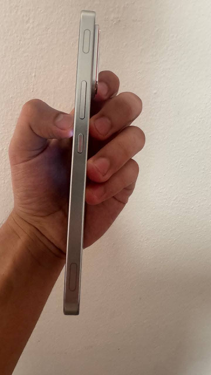 للبيع او مراوس
📱 انفنكس GT 30 Pro

🔹 مستعمل نظيف جداً
🔹 كامل الملحقات ✔️
🔹 الذاكرة: 256GB
🔹 الرام: 12GB + 8GB رام افتراضي
🔹 المعالج: Dimensity 8350 Ultimate (وحش فئة الألعاب)
 يشتغل 120 فريم ثابت 🎮
🔹 الشاشة: AMOLED
🔹 التردد: 144Hz
🔹 الكاميرات:4k 60fps 
  📸 108MP + 8MP
  🤳 13MP
🔹 البطارية: 5500mAh
🔹 الشحن:
  ⚡ 45W سلكي
  ⚡ 30W لاسلكي
🔹 إضاءة خلفية RGB Gaming 🔥
🔹 شفتات  للألعاب 🎯
🔹 سماعات ستيريو 
للمراوس حسب القناعة
السعر خاص


**إذا كنت صاحب هذا الإعلان وتريد حذفه لأي سبب، رجاءا أرسل رسالة إلى الدعم الفني**