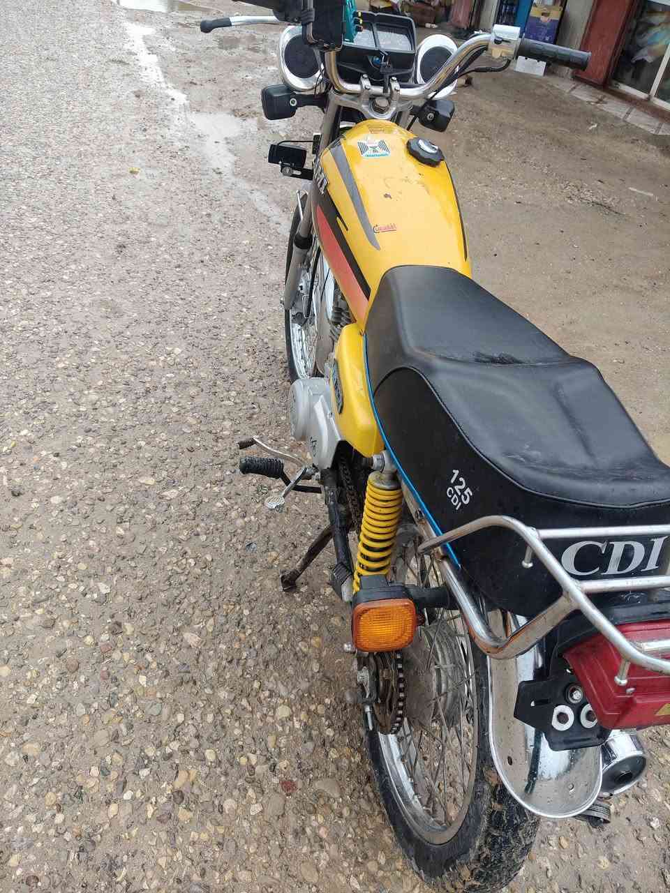 سلام عليكم دراجه للبيع شاصي تايكر ولباقي كلى نامه دراجه كلك كلك  سعره500وبيه مجال قليل متواجد اتصال فقط مامتواجد خاص هاذه رقم ***********
