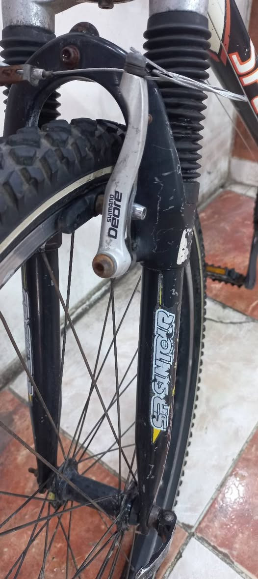 من رخصة الادمن 
بايسكل ماركة سبشل زد الأمريكية حجم٢٦ S ركبة لعابة بريكات ماركة ديور وكيورة سحب دفع اصلية ماركة شيمانو عكرب اصلي  نضافة واضحة بالصور 
السعر ١٥٠الف وبي مجال بسيط رقمي*********** متواجد واتساب 
مكاني الصليخ اوالشعب
