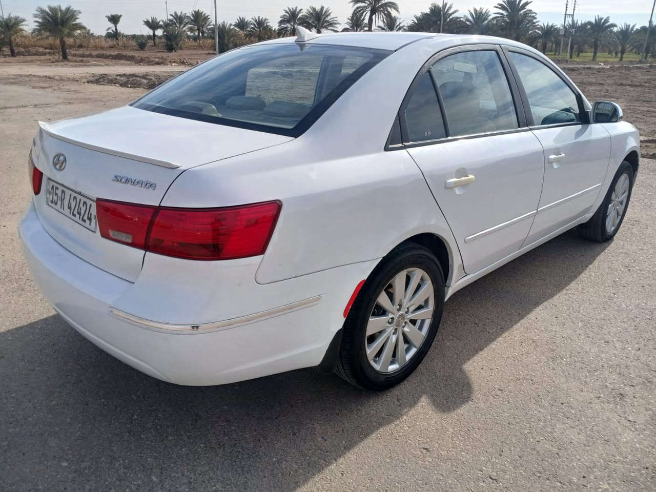 سلام عليكم سوناته 2009 امريكي رقم انبار انكليزي محرك 2400  صدر تبريد جاهز مكفولة من صبغ فقط بيها كصت القماره مرشوشه اثر تكشير ولباقي مكفول ليبل واحد تبريد  تدفئه شغال السعر 120 للتصال ***********
