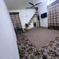 الكوفة شارع المطار • ١٠٠م • غرفة وصالة