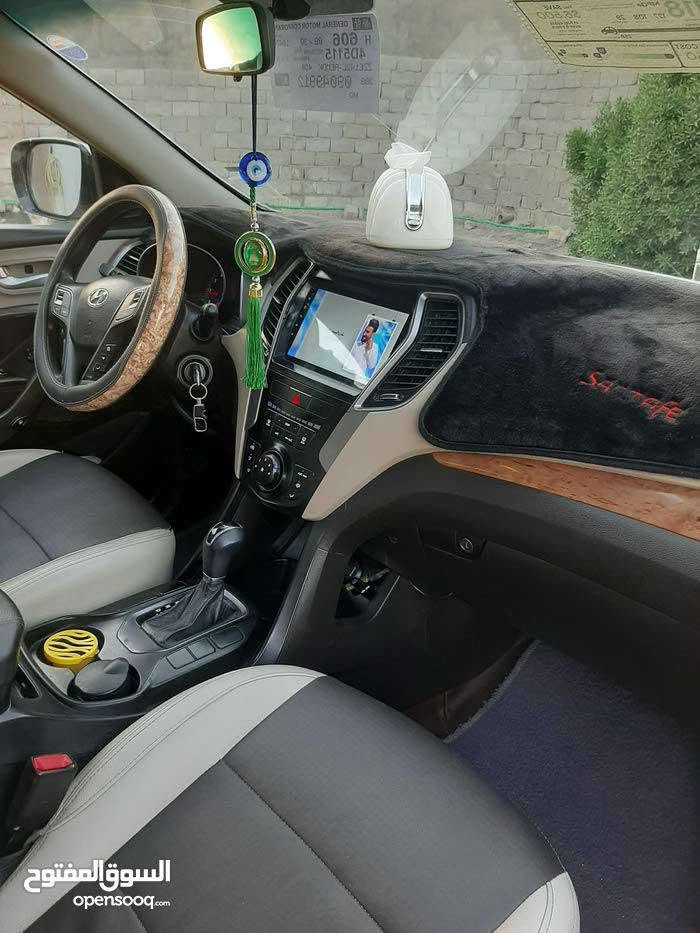سنتافي مديل ١٤ رقم انكليزي بأسمي  محرك ٤ سلندر مفتوح مبدل كازكيت فقط مواصفات عاديه بنيد مفتوح وبيها بارد شبر  بالباب الخلفي من جهى اليمنى والمدكر الامامي بيه بارد شبر البصرة, العراق


**إذا كنت صاحب هذا الإعلان وتريد حذفه لأي سبب، رجاءا أرسل رسالة إلى الدعم الفني**