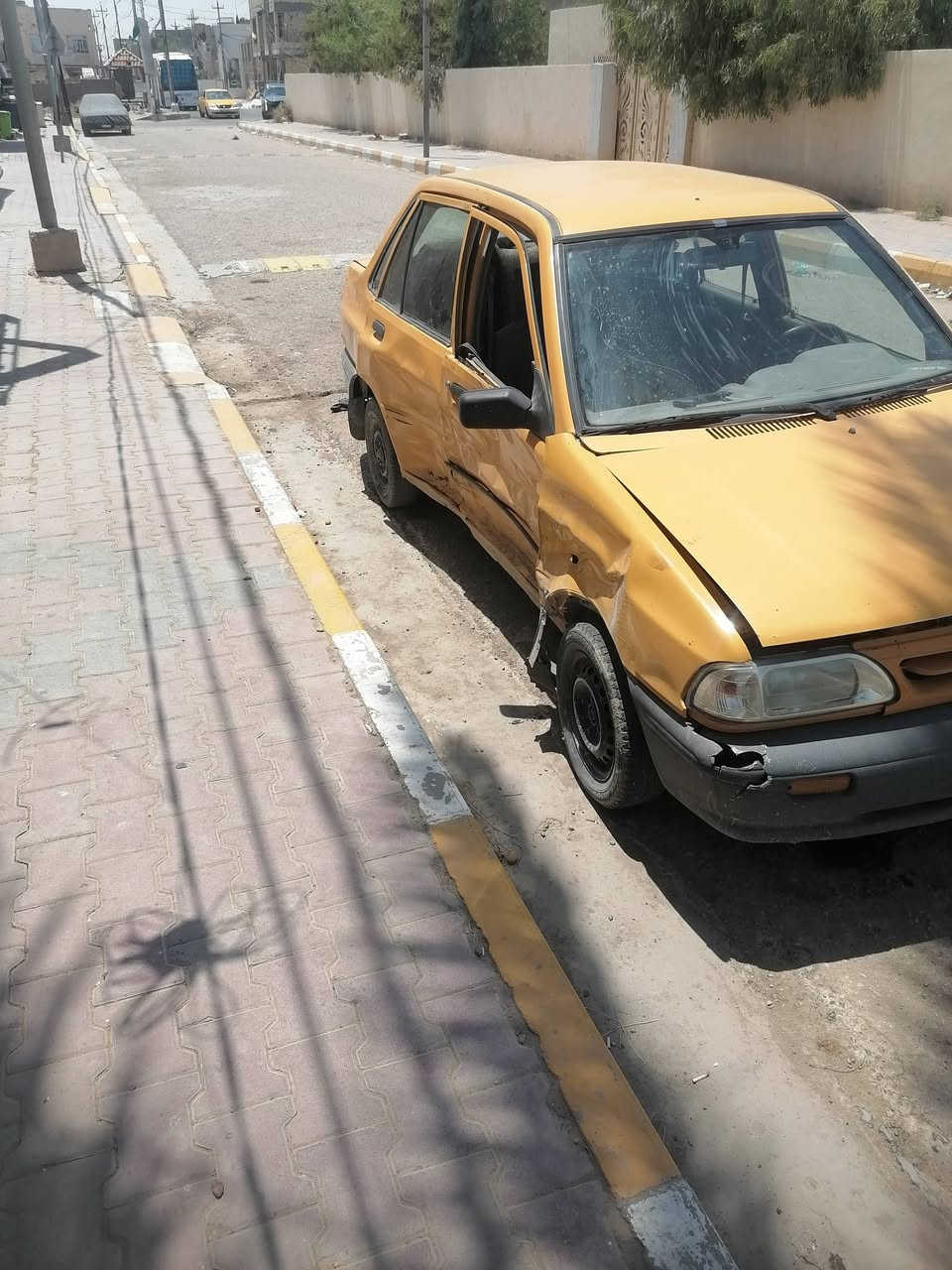 سايبا 2013
عل ضربتها كدامكم سياره مكينه جديده برايد 
حداديه جديده  رقم قادسية 
السعر قيم واخذ
***********
الديوانية
