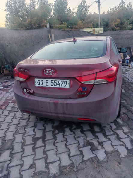 النترا 2013 أمريكي 
1800 دوش المرغوب السياره كلين بدون صبغ بدون تبديل فقط دعامية خلفية حادثهة كير مكينة مكفول فول موصفات كشن كهربائي تدفئة كشنات 4 مثبت سرعة تحكمات استيرن اشاير مري فتحة سقف تاير خط ابيض السياره جاهزة السعر 118 وبيهة مجال قليل
***********
