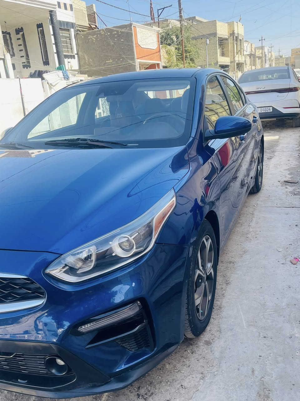 سلام عليكم فورتي موديل 20 مكينه  2000 دوش حادثه امريكا بابتين عكس سائق وجاملغ مصبوغ سعره 125بي مجال عنوان تقاطع درويش ***********مراوس بحدث نطي فرق عادي.
