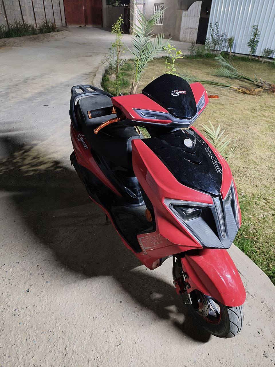 السلام عليكم سكنس للبيع وهايه الصور كدامك والشراي يتصل ويدلل
***********
