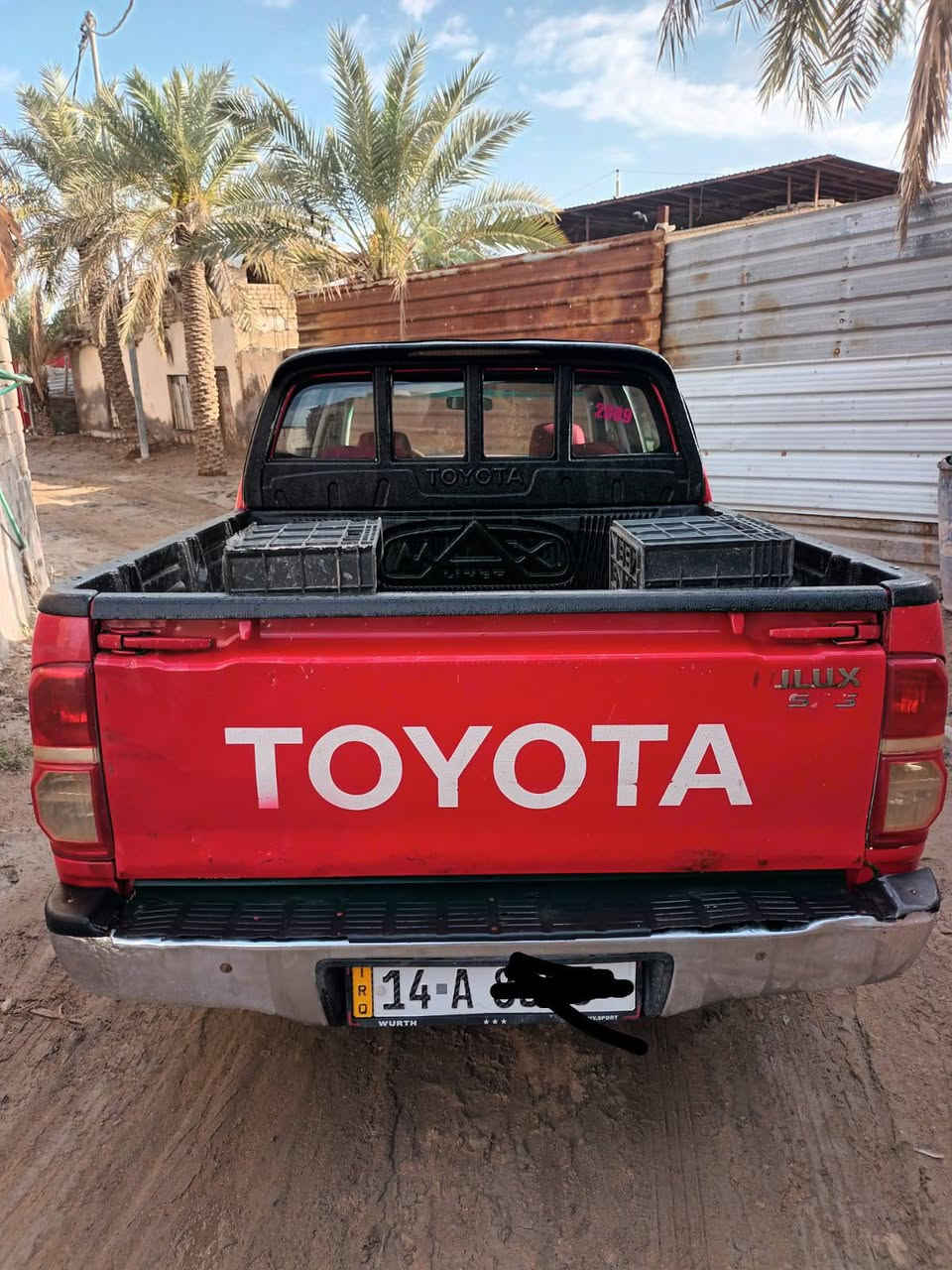 سلام عليكم
سياره فلاونزه  للبيع موديل2009 
بيها جاملق مبدل وبنيد مصبوق رقمها بصره انكليزي جديد شاصي 19 
المكان البصره  قضاء المدينه
الاستفسار ***********
