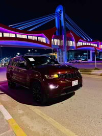 🚘 للبيع – Jeep Grand Cherokee Laredo 2020 📍 رقم ذي قار 🎨 اللون: كرزي م...