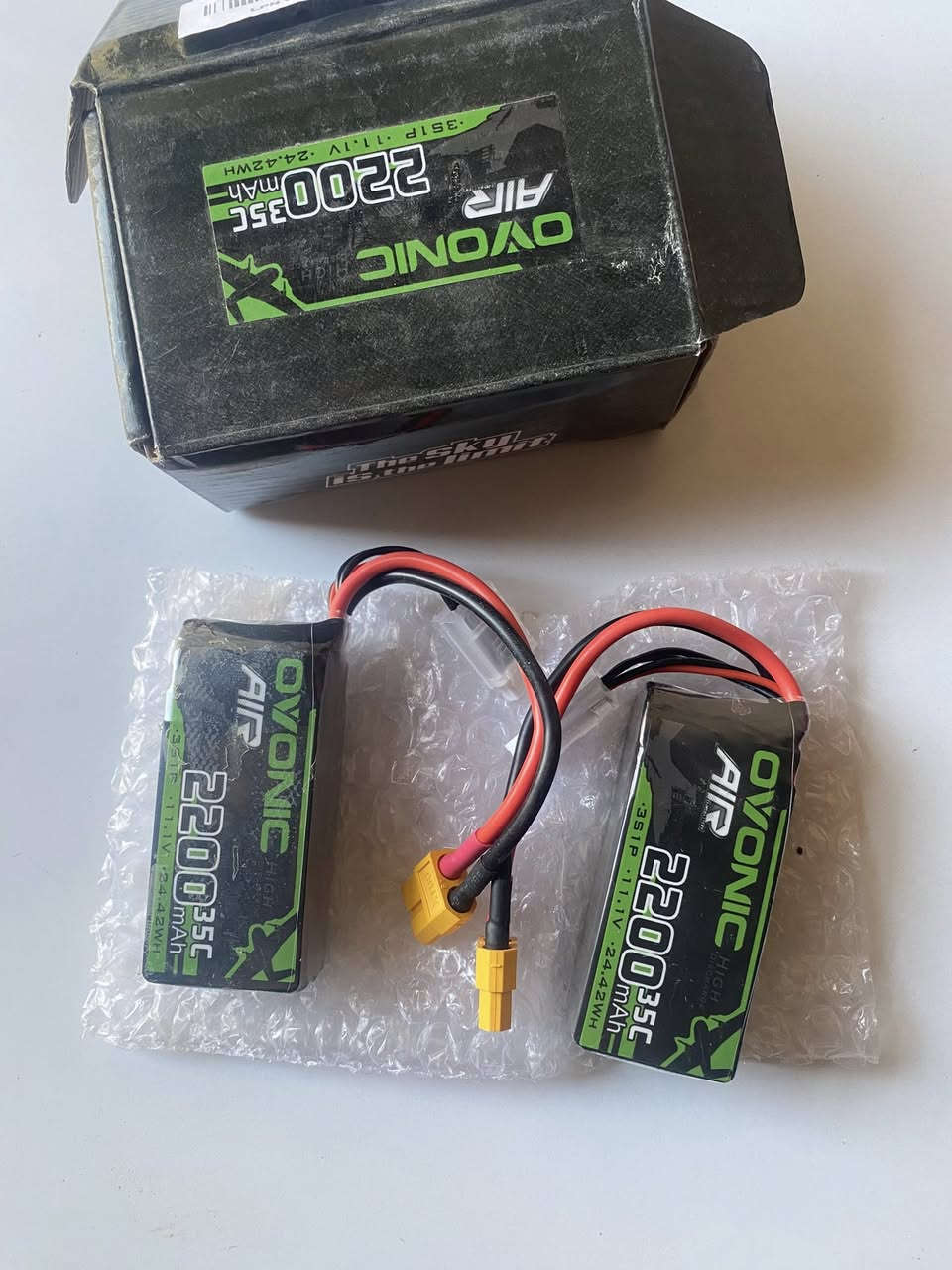 اوفونيك بطارية ليبو 3 اس 35C 500mAh 11.1 فولت مع موصل JST لطائرات الهليكوبتر التي تعمل بجهاز تحكم عن بعد كوادكوبتر سباق درون FPV (عبوتان)


**إذا كنت صاحب هذا الإعلان وتريد حذفه لأي سبب، رجاءا أرسل رسالة إلى الدعم الفني**
