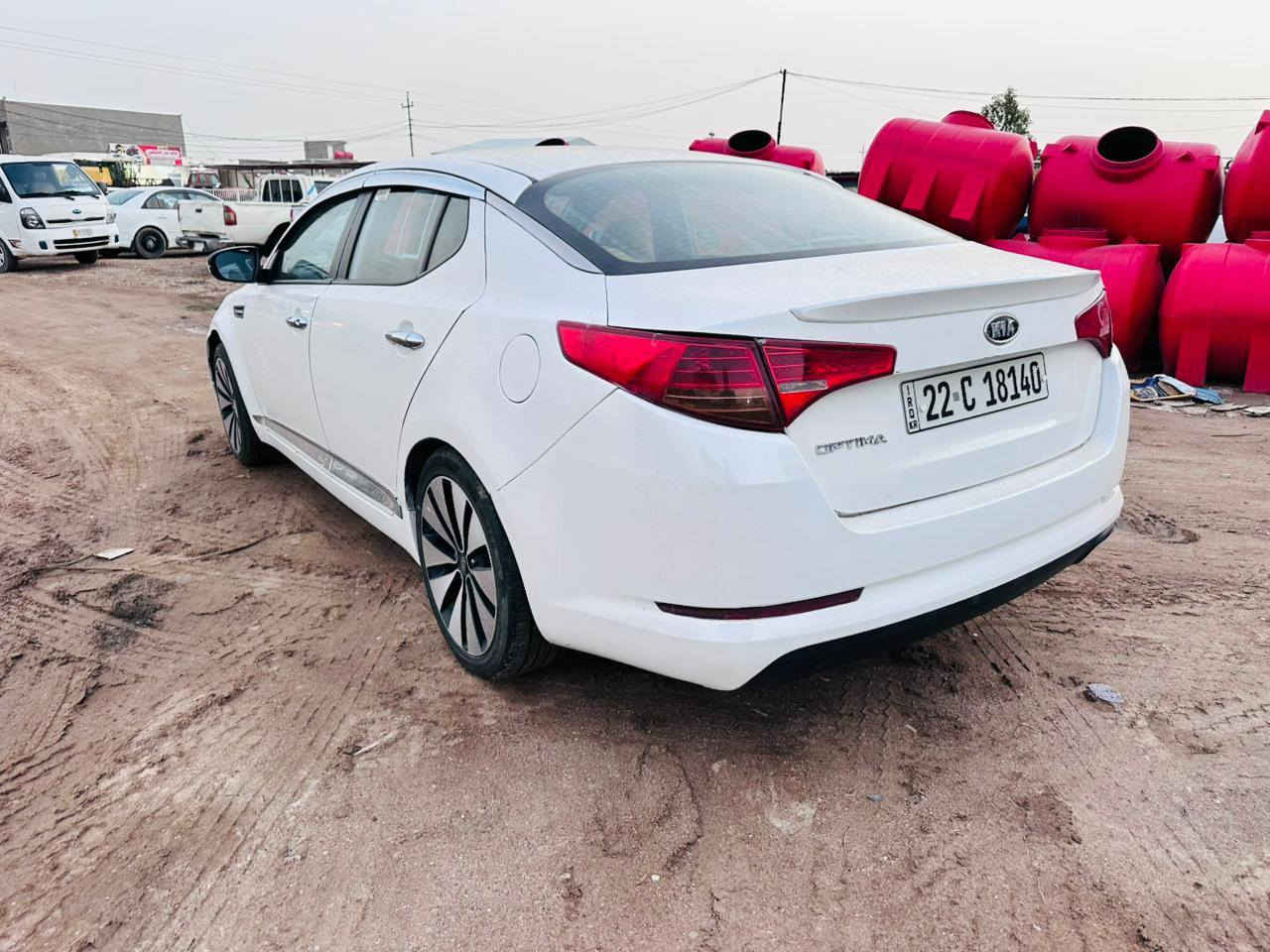 للبيع اوبتيما خليجي موديل 2011 محرك 2000دوش
سنويه ورقم مجددا سياره بيه حالوب بسيطط وبيه جاملق خلفي صبغ بدون دواخل شرط الفحص حداديه تخم تايرات 
سدر امامي خلفي كله جديدد تبريد تدفئة كله شغاله مواصفات تحكم استيرن شفتات تبريد خلفي 
السعر 118 وبيه مجال بسيط جدا جدا 
***********
