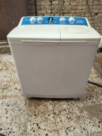 غساله للبيع نضيفه كلش غسل ونشاف وضمان سبوع السعر 50 الرقم 07783430757