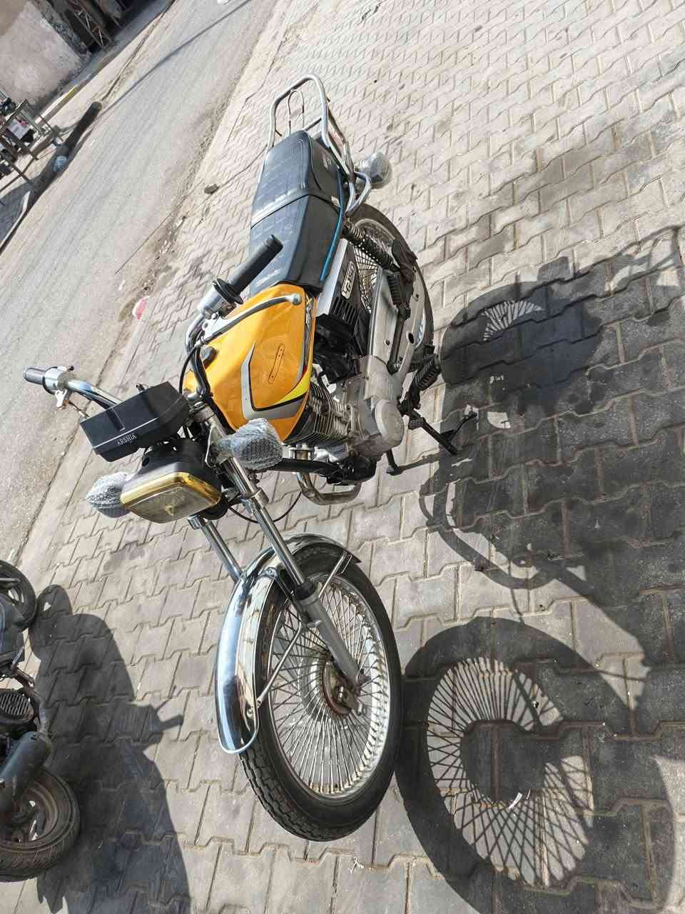 سلام عليكم تايكر للبيع موديل 2020 بكاني جسر ديالى لقديم سعرهة 350 متواجد خاص


**إذا كنت صاحب هذا الإعلان وتريد حذفه لأي سبب، رجاءا أرسل رسالة إلى الدعم الفني**