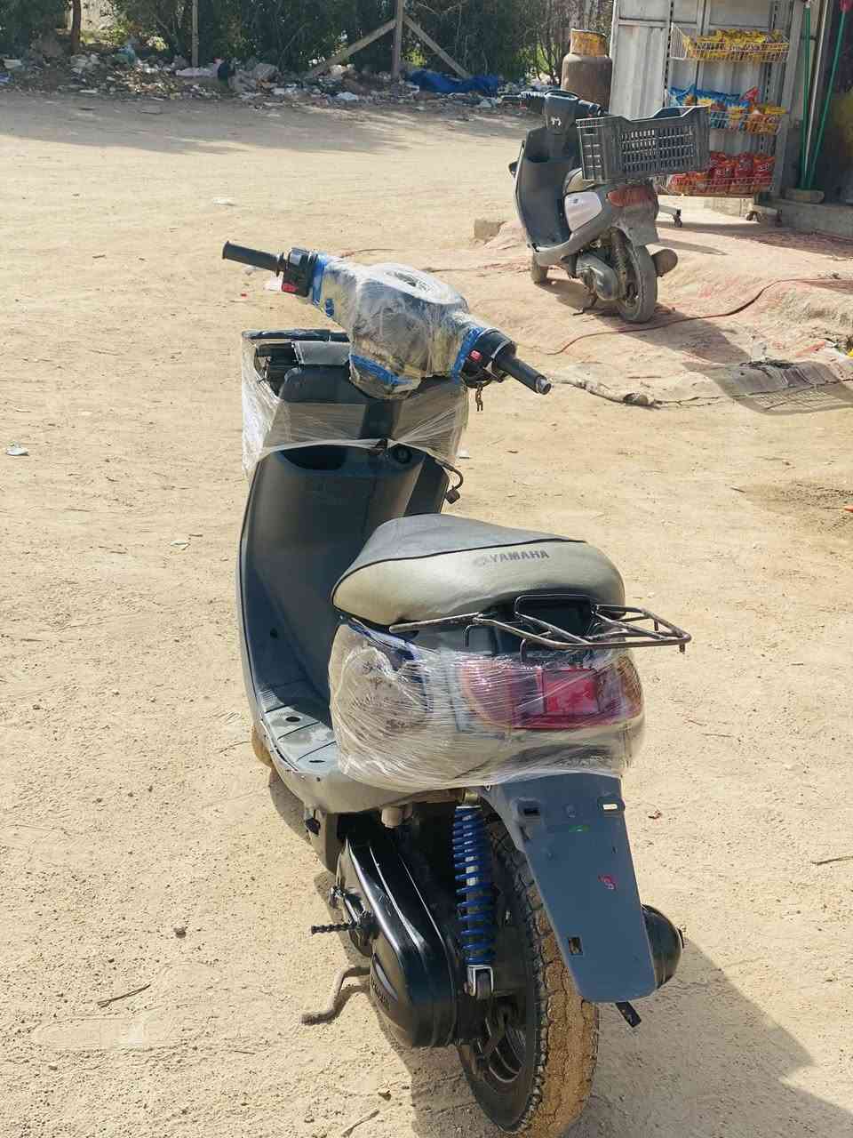 دراجه منغولي للبيع بيها نقص بسيط يرادله صالنصه وكلجات خلفيه دراجه كامله السعر 275وبيها مجال الاستفسار اكثر الاتصال ***********
