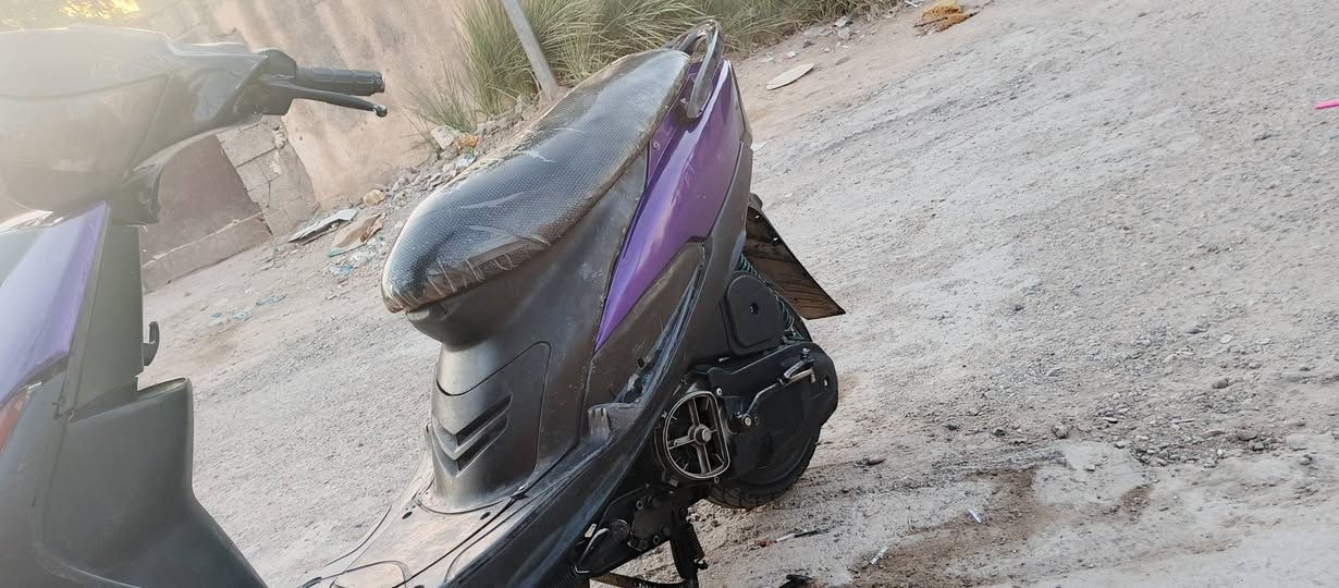 سلام عليكم ماكس عدله للبيع بوشه 55 كلجات رياضي شلوعه ومعدل سوادات كامله ناقصه بس باتري دراجه ما
(لا تكسر بحلال العالم خلي الله بين عيونك). 

 تصرف عليه بس على كد الباتري السعر 600 وبيه مجال حك جيه مكان قضاء المدائن الجعاره للستفسار ***********

سلام عليكم ماكس عدله للبيع بوشه 55 كلجات رياضي شلوعه ومعدل سوادات كامله ناقصه بس باتري دراجه ما
