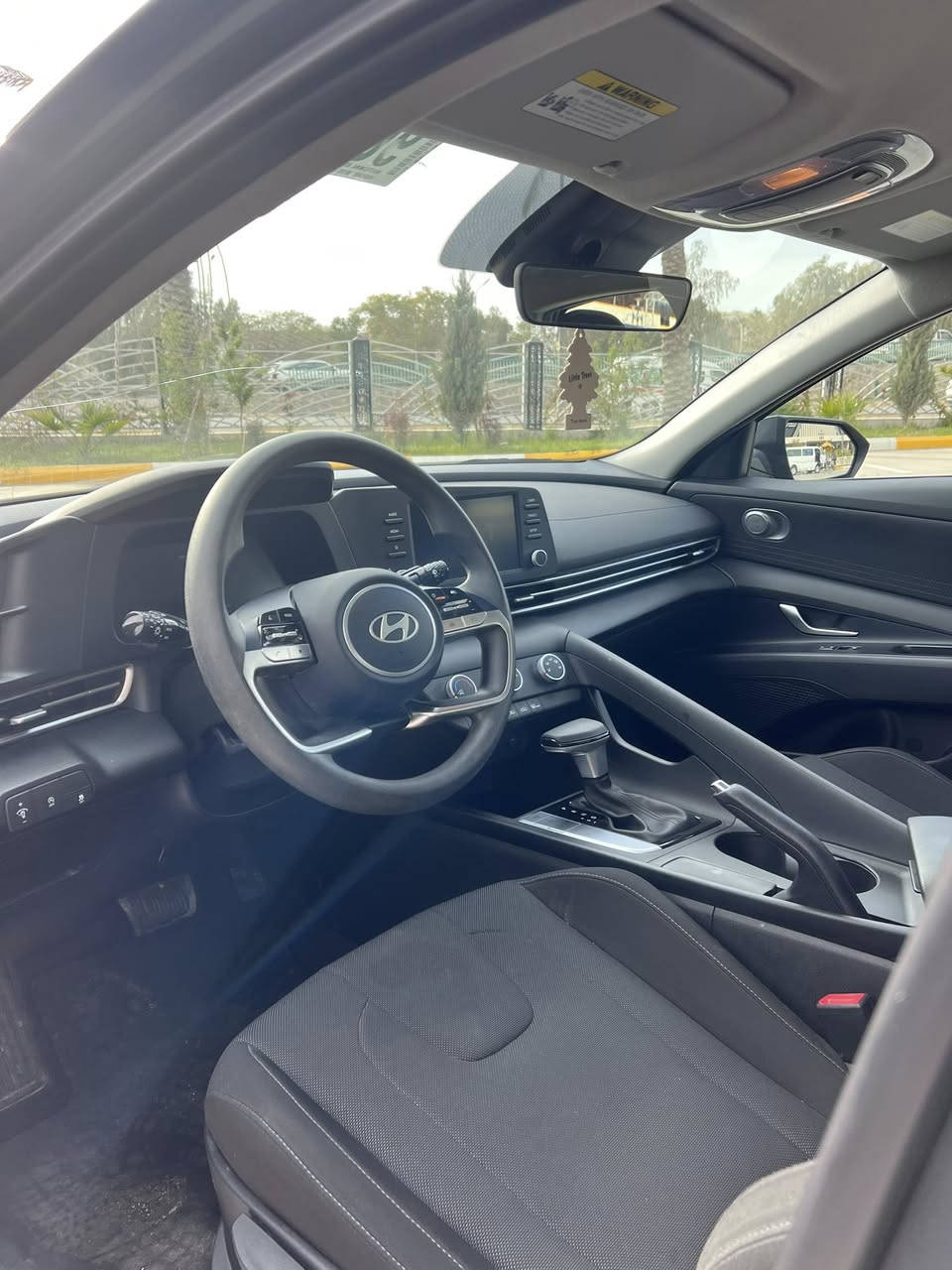 السلام عليكم

الموديل: 2025 (ماشي 28 ألف ميل).

• المواصفات: رادار أمامي + رادار جانب (نقطة عمياء) + شاشة وكاميرا.

: مخمل أسود بحالة الوكالة.

: كفالة عامة (كير، مكينة، شاصي، لغد).

: صبغ ما بيها، فقط دعامية مبدلة وتعديل بسيط جداً برأس البنيد.

السعر: 146 ورقة (بيها مجال للشراي).

المكان: [ديالى بعقوبة]

للاستفسار: ***********
