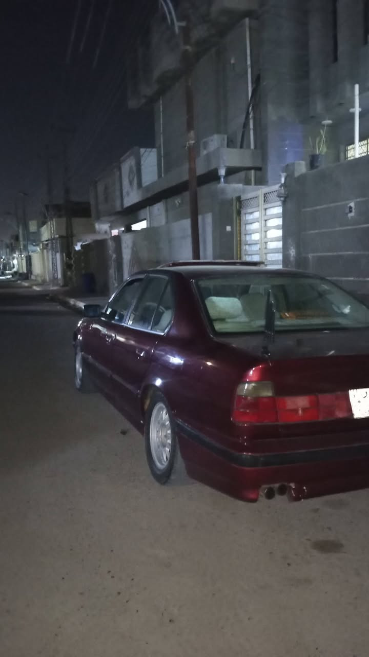 سلام عليكم بيم للبيع موديل 95 رقم الانبار  سياره جاهزه من كلشي تخم تاير  كير ومحرك خير من الله سعر 40 رقم ***********ما بي واتساب غير شراي لا يتصل رجانن
