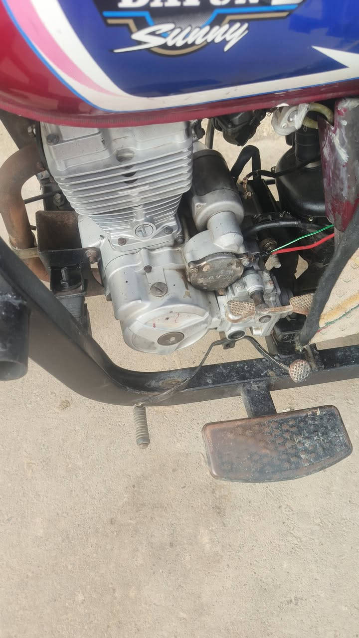 السلام عليكم
ستوته مديل 12 رقم كلشي ماعوزهه شغل وطلع معروضه بمليون 400 وبيهه مجال عنواني الكوت زين القوس الاستفسار ***********
