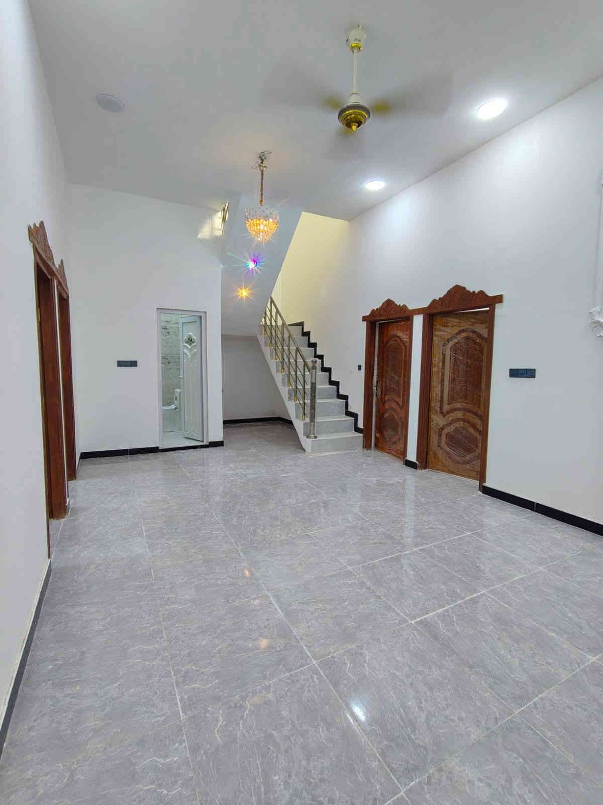 اسعد الله اوقاتكم بكل خير 🌹
***********📞

عن توفر بيت للبيع  🏡
#مساحة  180 متر

طابو زراعي عراقي وكاله ونسخه من طابو
يحتوي البيت على 🌟
غرف نوم 2♦️
ديوان♦️
مطبخ
صاله♦️
صحيات داخلي وخارجي♦️

#البناءجديد  درجه اولى 
منطقه هدوئ
 ومتوفر بيها
جميع الخدمات  ماء كهرباء 
مدارس حكوميه ومدارس اهليه 

#السعر / 95 وبي مجال

#العنوان : بصره ابي الخصيب  
كوت ثويني قريب الشارع  مكان راقي ❤️‍🔥🌷

#البيت مرتب وشغله درجه اولى وفارغ جاهز للسكن 

للاستفسار يرجى الاتصال
على الرقم   ***********📞
