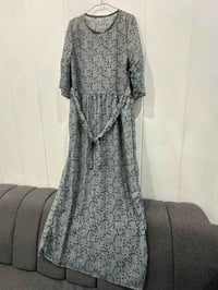 ملابس • للبيع
