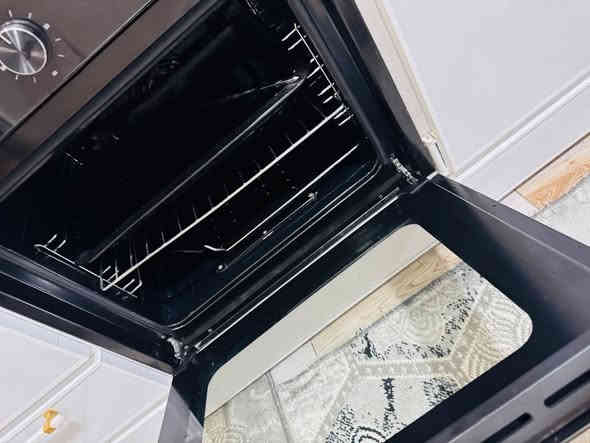 للبيع حيل نضيف وجديد ما مستخدم مرتين او ثلاثه ب140 بينو مجال***********
