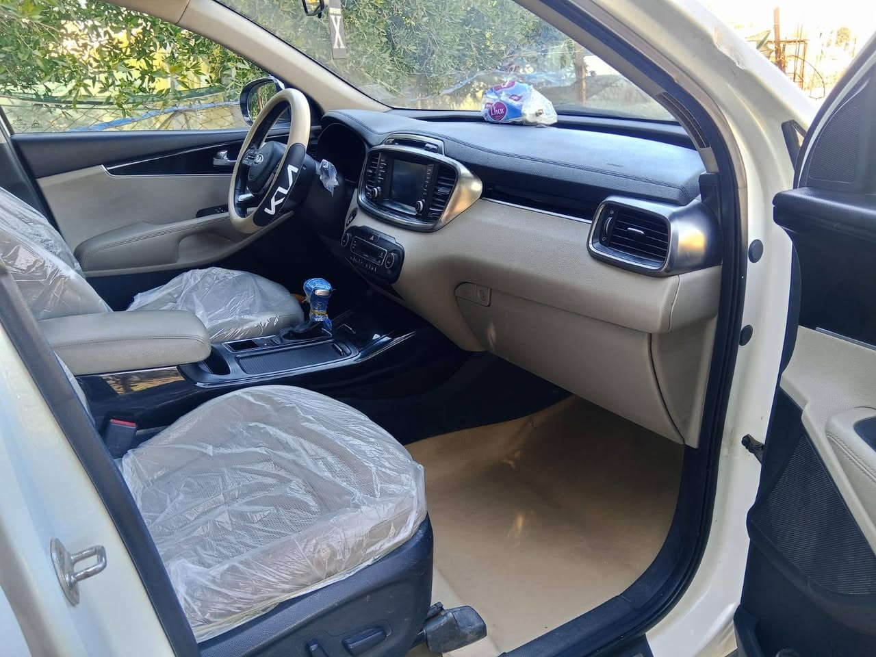 سورنتو ميديل ٢٠١٩ وأرد خليجي ٦سندر ٧راكب مكفوله كفاله عامه ***********
