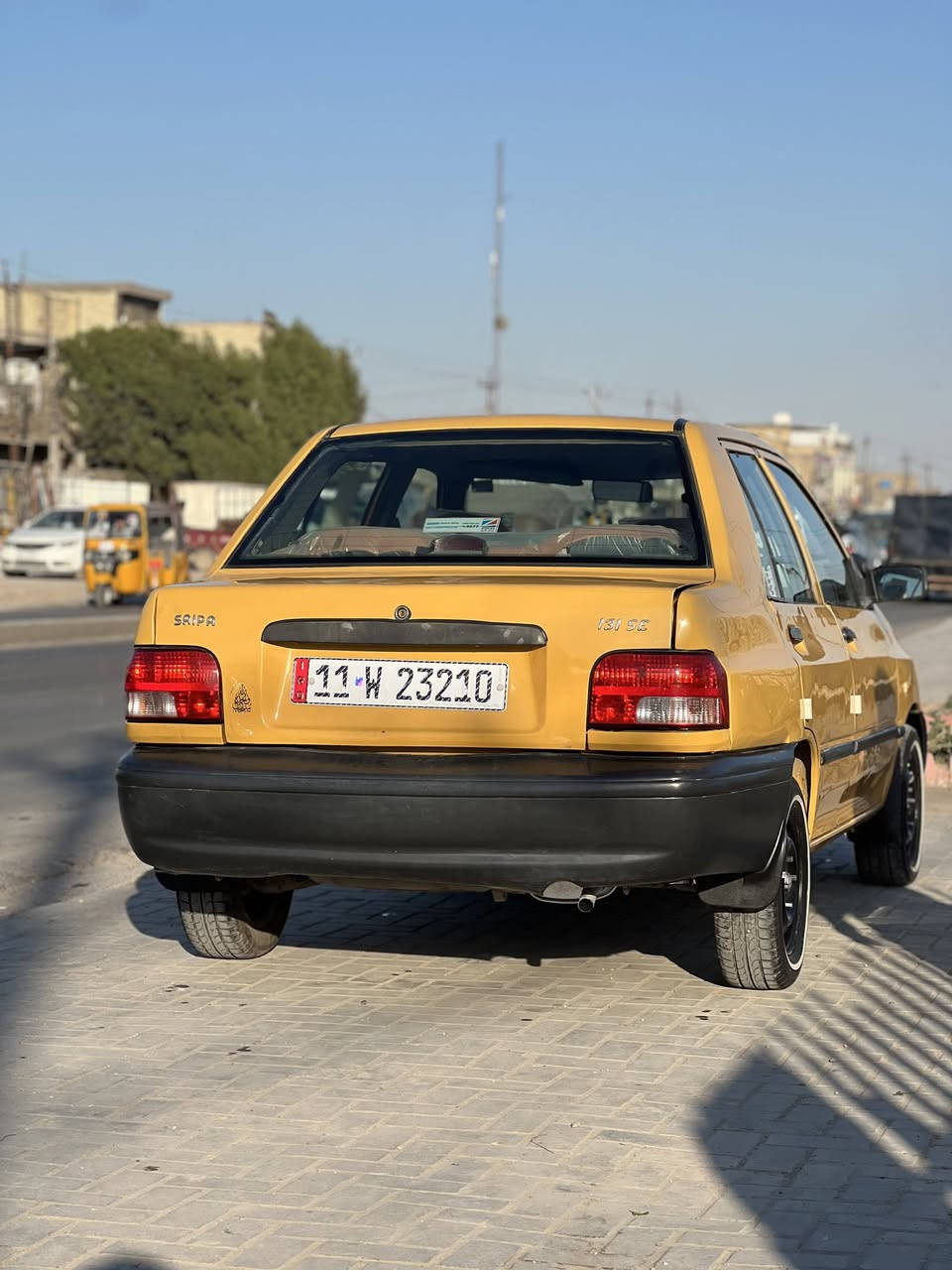 سلام عليكم سايبه مديل 2015 سياره نضيفه بيه صبغ بس جاملق لخلفي صفحت سدر  سياره رقم جديد سنويه ل30 سياره كبل اسويلك عقد مروري دوشمه جديده تخم تاير جديد سدر جديد مكينه جديده لا صوت وله تبخير وله تنقيص جديده كير جديد شواصي جدد لا فطر وله شي سياره نصبته تخبل ماذب عليه ربع مصفره لا مطلوبه وله شي اسعر 35 وبيه مجال الطيبين لمكان بغداد فلكت حي نصر رقم *********** نتصل بيك خير وتدلل
