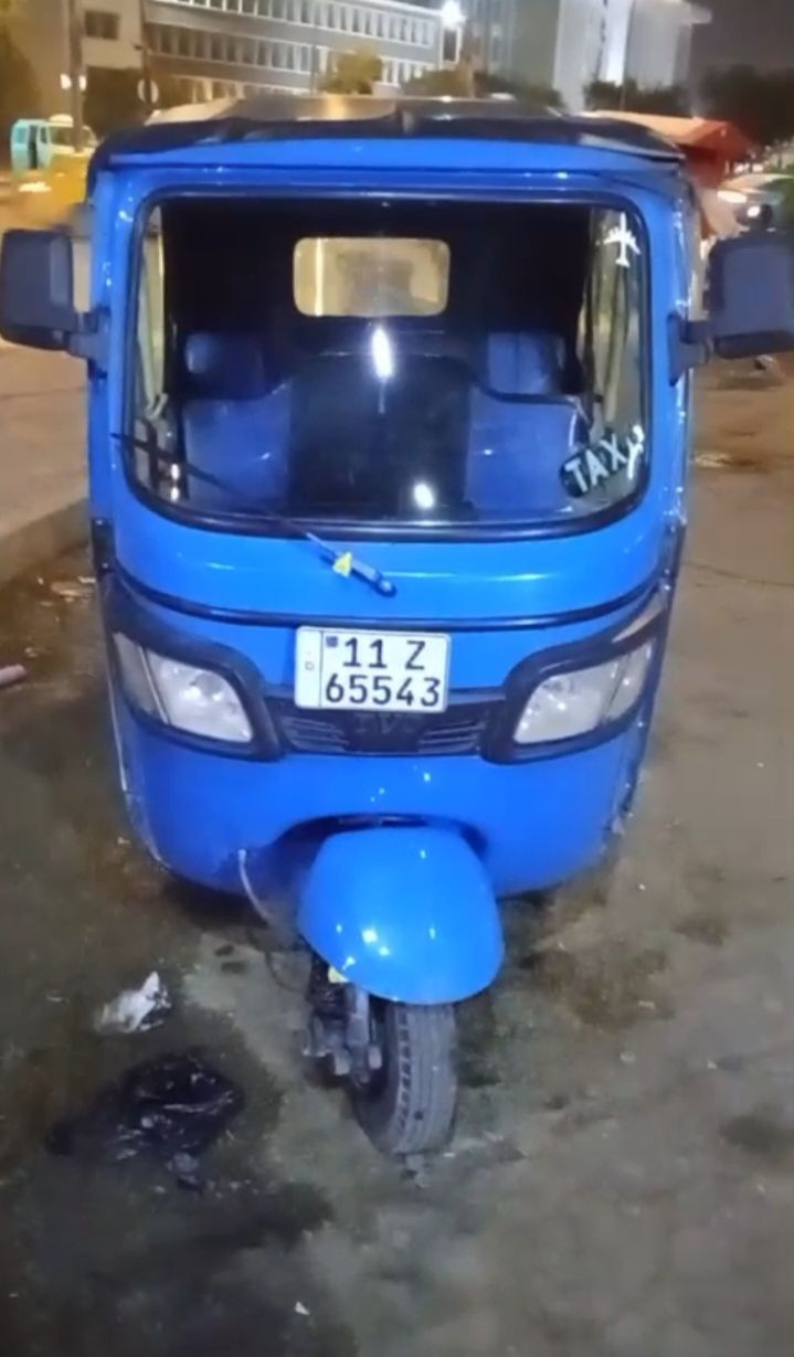 تكتك للبيع موديل 22رقم وسنويه تحويل ثاني يوم ،بغداد العلاوي
للاستفسار ع الرقم ***********
