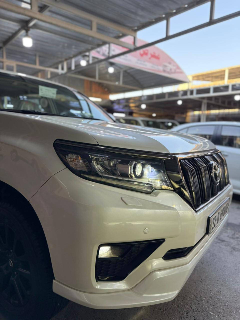 السلام عليكم
تيوتيا برادو
موديل:2021
فئه : txs midnigh  
السيارة اربيل 
تحويل مباشر  
ماشية :42  الف كم
6 سلندر 
كشن كهرباء
زراكات 
المقاعد جلد 
مرايات شفط
 مكان سيارة بغداد زيونة 
رقمي ***********
