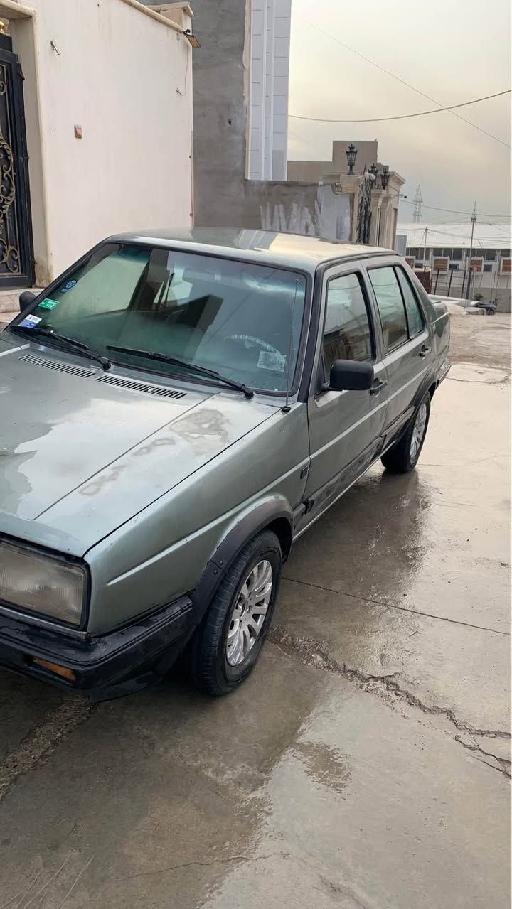 فوكس واكن جيتا موديل 1990 سيارة بشرط كير و مكينة و بشرط تحويل  سنوية سنة منتهي رقم كركوك
سعر: 26 
مكاني كركوك / *********** كركوك, العراق
