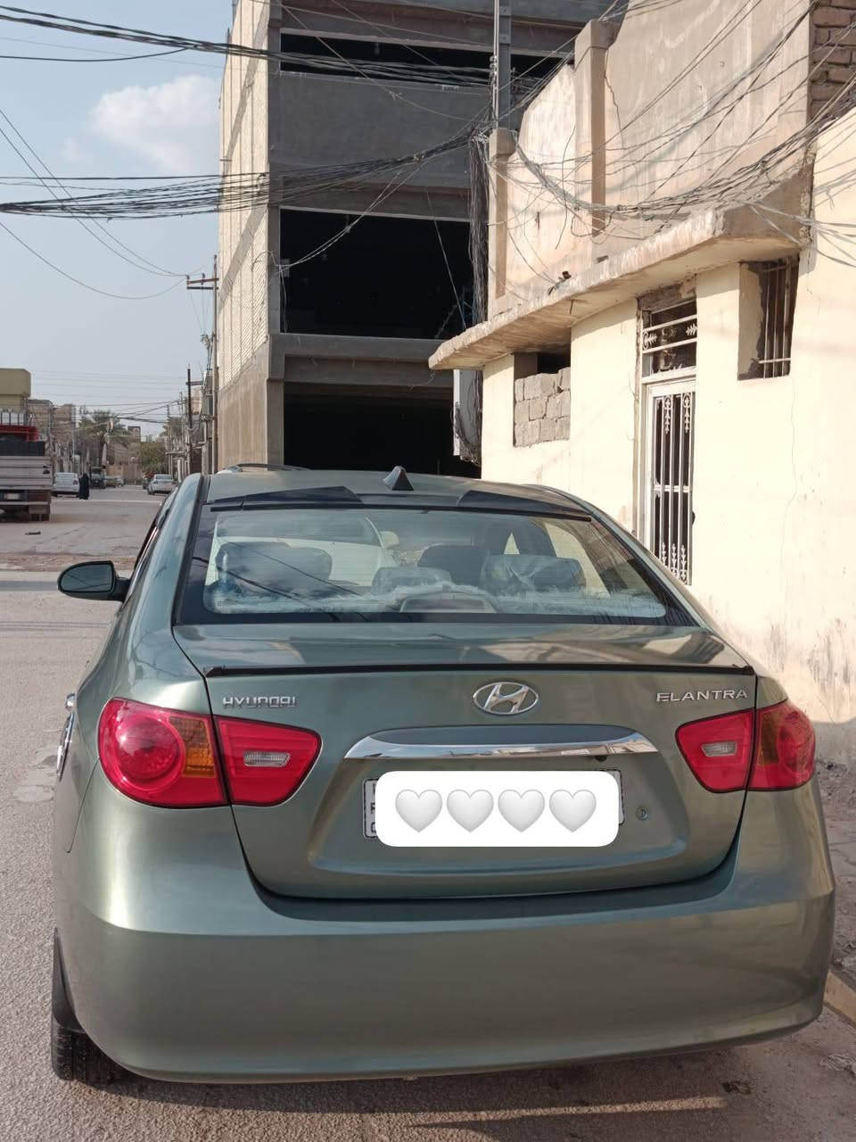 السلام عليكم النترا وارد امريكي موديل 2010 محرك 2000 رقم بغداد دولي بأسمي مصبوغه عام بدون ضربه حادث امريكا باب السدر مبدل باقي قطع لبل واحد جاهزه من كلشي ماشية(١٦٠) الف فقط محرك كير حداديه تبريد كهربائيات كله على الفحص  سعرها (٩٣) ورقه وبيها مجال مكان النجف الاشرف اي استفسار (***********) تحياتي للادمن
