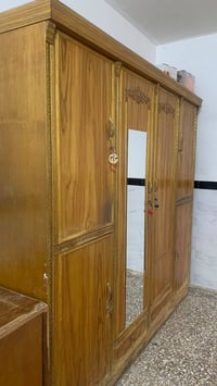 كنتور + بوفية للبيع ثنينهم سعرهن ٢٠٠ الف وبيهة مجال بسيط  مكاني بغداد ...